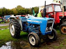 Ford 3800 Tractor