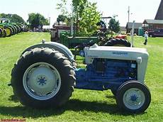 Model Ford Tractors
