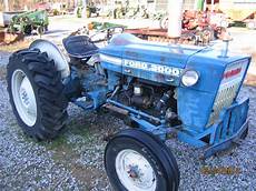 Tractordata Ford 3000