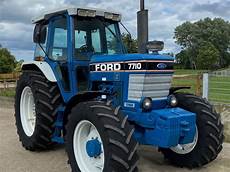 Ford 7710
