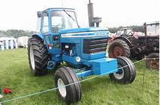 Ford 8210 Engine