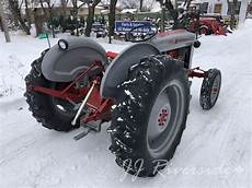 Ford 851 Tractor
