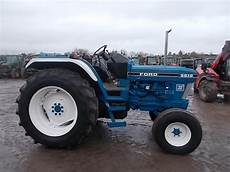 Ford 8700
