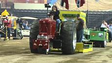Ford Pulling Tractor