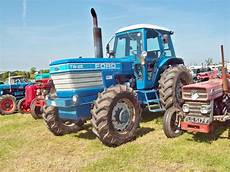 Ford Tw 25