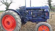 Fordson E27N P6