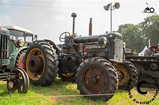 Fordson E27N P6