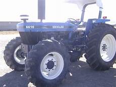 New Holland 7610S