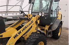 New Holland 8010